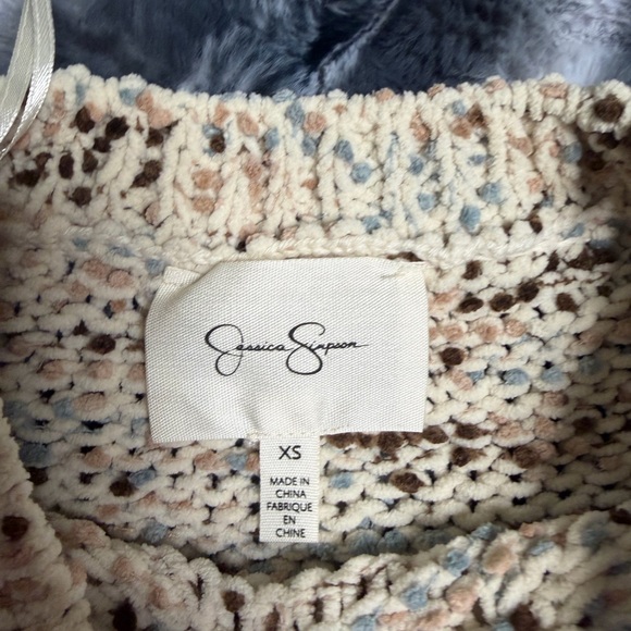 Jessica Simpson Cream Knit Turtleneck Sweater - Picture 2 of 3